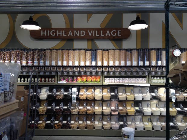 whole foods highland village - mix and match grains and spices via dallasfoodnerd.com